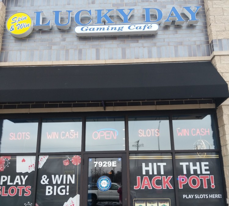 Lucky Day Gaming Cafe
